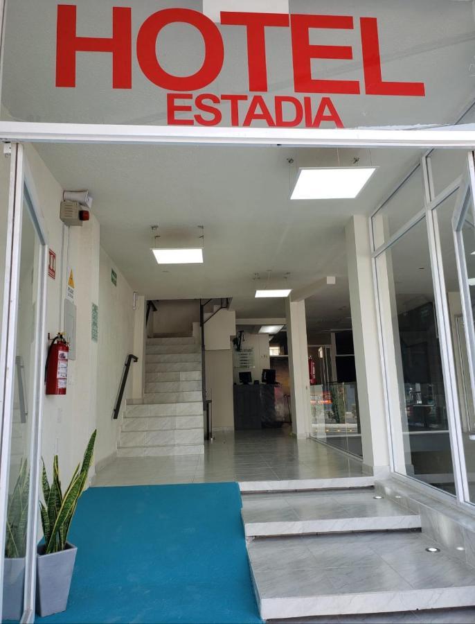 Hotel Estadia Leon Exterior photo